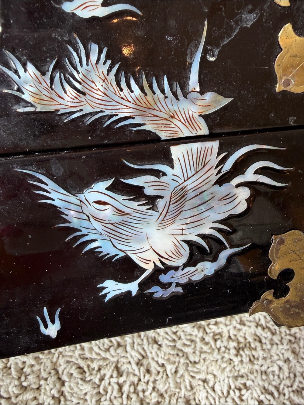 Vintage Asian Jewelry Box from Thailand Mother of Pearl Brass Black Lacquer - Picture 9 of 12